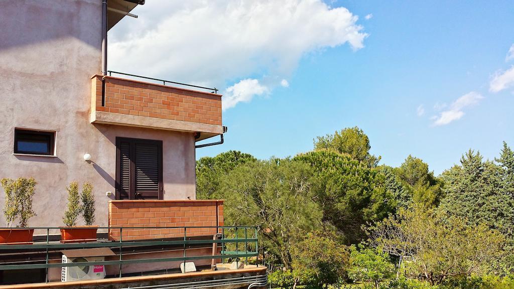 Etna Holiday Home Nicolosi Rom bilde