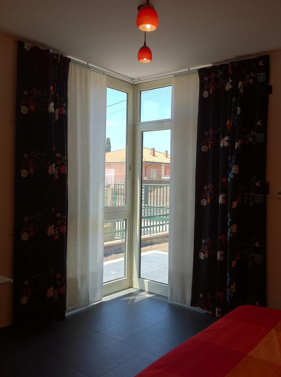 Etna Holiday Home Nicolosi Rom bilde